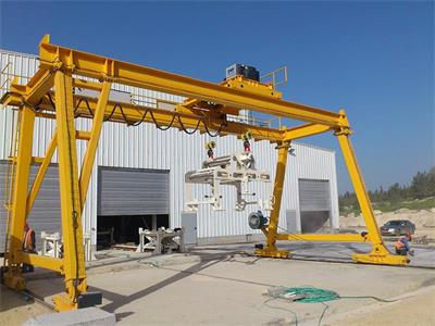 門式<a href=http://m.gs-cloud.cn>起重機</a>